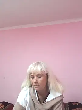 sakura blonde online show from September 25, 6:47 pm