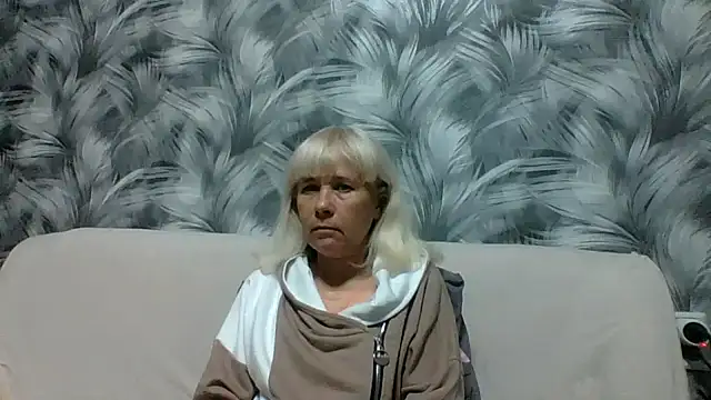 sakura blonde online show from September 30, 5:35 am