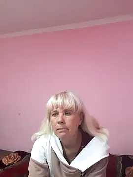 sakura blonde online show from September 28, 9:55 pm