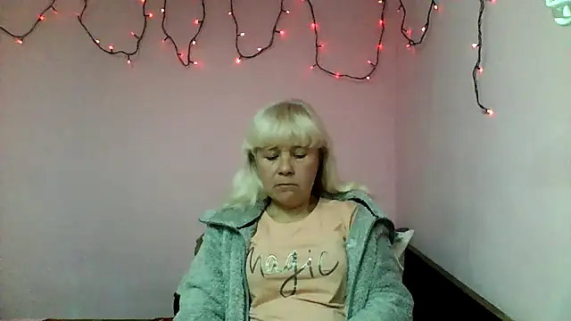 sakura blonde online show from March 3, 5:31 pm