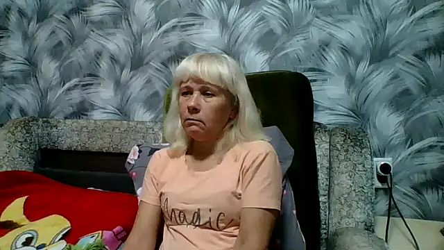 sakura blonde online show from October 31, 6:10 am