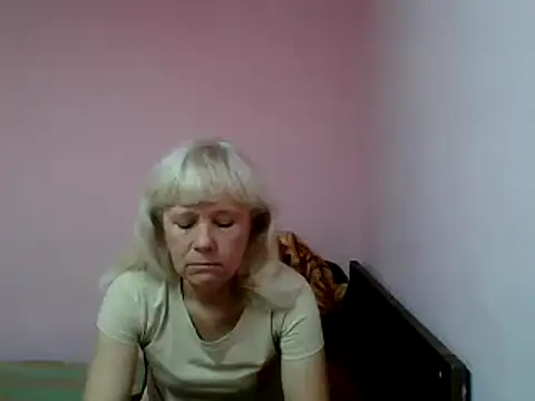sakura blonde online show from February 28, 9:04 am