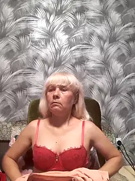 sakura blonde online show from November 5, 3:15 pm