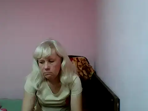 sakura blonde online show from March 2, 1:20 pm
