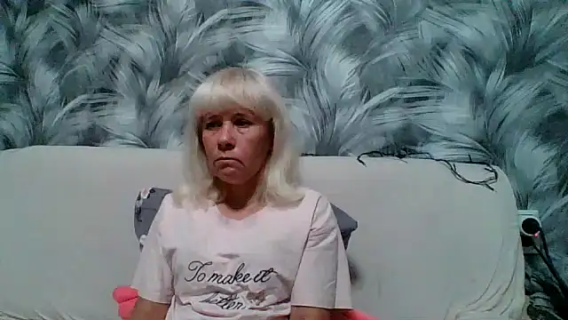 sakura blonde online show from October 4, 5:09 am