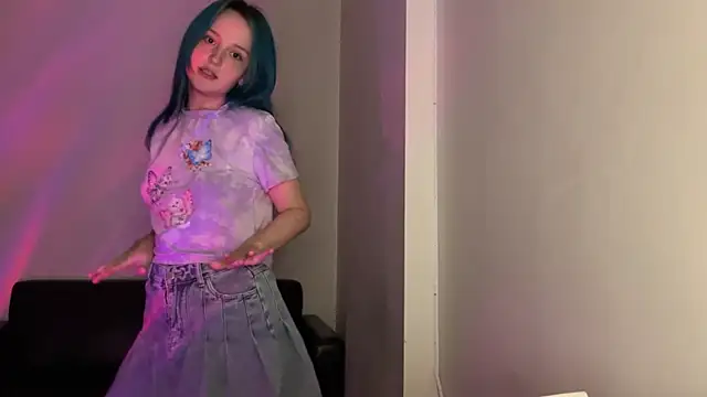 bumble bee online show from January 4, 11:33 am