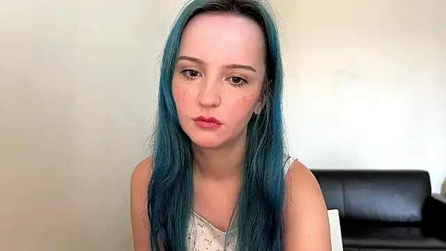 bumble bee online show from December 20, 1:58 am