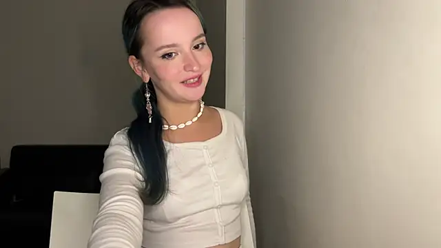 bumble bee online show from March 2, 1:42 pm