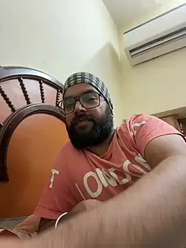 Arsh Loves Luv online show from December 26, 7:49 pm