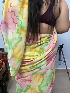Snapshot of Akhi_Akshaya chatting on February 10, 5:52 pm Akhi Akshaya online show from February 10, 5:52 pm