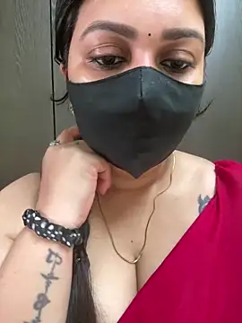 Snapshot of Akhi_Akshaya chatting on February 18, 3:42 am Akhi Akshaya online show from February 18, 3:42 am