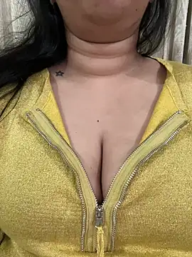 Snapshot of Akhi_Akshaya chatting on January 23, 5:42 pm Akhi Akshaya online show from January 23, 5:42 pm