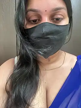 Snapshot of Akhi_Akshaya chatting on March 2, 6:05 am Akhi Akshaya online show from March 2, 6:05 am