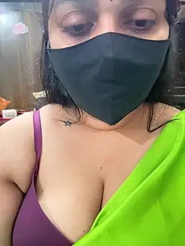 Snapshot of Akhi_Akshaya chatting on January 12, 9:51 pm Akhi Akshaya online show from January 12, 9:51 pm