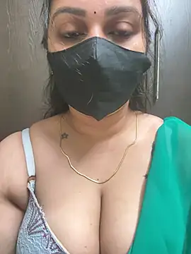 Snapshot of Akhi_Akshaya chatting on February 21, 4:37 pm Akhi Akshaya online show from February 21, 4:37 pm