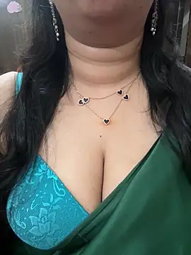 Snapshot of Akhi_Akshaya chatting on January 9, 9:26 pm Akhi Akshaya online show from January 9, 9:26 pm