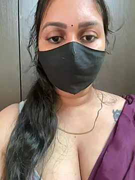 Snapshot of Akhi_Akshaya chatting on February 22, 10:51 am Akhi Akshaya online show from February 22, 10:51 am