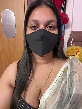 Snapshot of Akhi_Akshaya chatting on December 3, 8:03 am Akhi Akshaya online show from December 3, 8:03 am