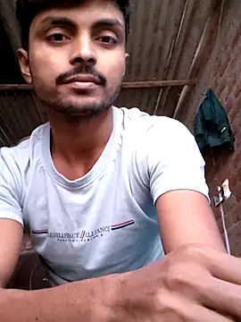 Suraj223kumar online show from November 4, 2:37 am