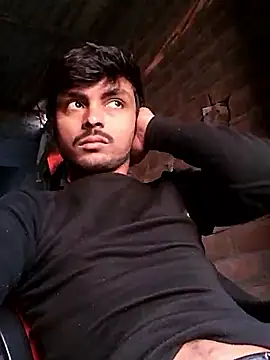 Suraj223kumar online show from November 14, 1:31 am