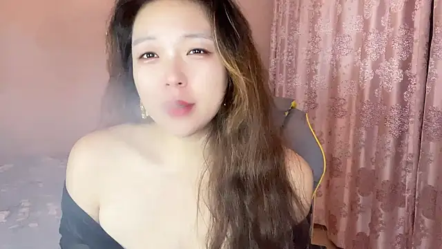 Snapshot of Z30966903S chatting on March 8, 1:47 pm Z30966903S online show from March 8, 1:47 pm