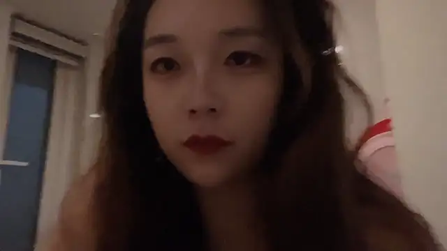 Snapshot of Z30966903S chatting on February 18, 1:22 pm Z30966903S online show from February 18, 1:22 pm