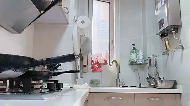 Snapshot of Z30966903S chatting on September 11, 7:19 am Z30966903S online show from September 11, 7:19 am