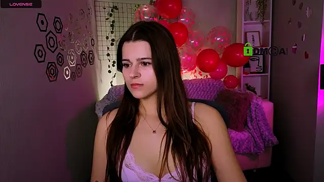 berry alma online show from February 15, 8:41 pm