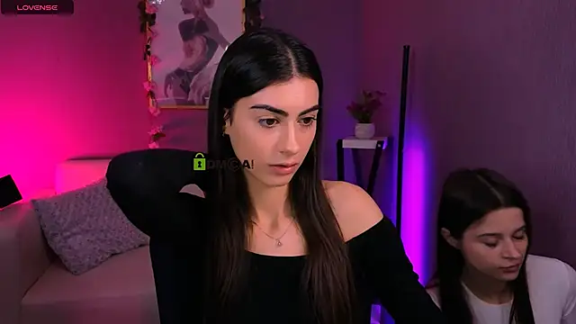 berry alma online show from December 3, 10:14 am