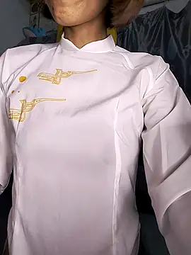 Lucy limon online show from April 18, 10:50 am