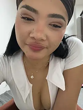 Just valen online show from February 22, 9:55 am