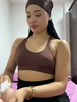 Just valen online show from February 14, 8:36 am