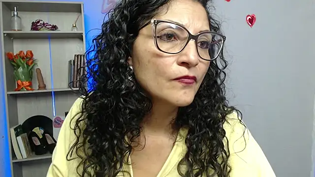 Snapshot of arianna_ros3 chatting on March 2, 9:30 pm arianna ros3 online show from March 2, 9:30 pm