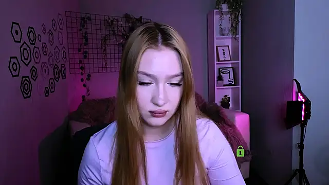 playful sophie online show from January 14, 8:34 pm