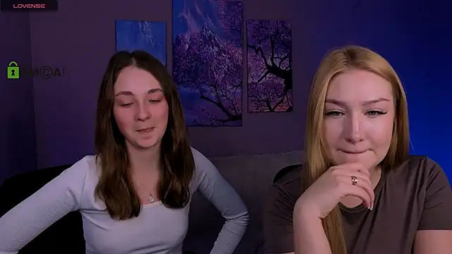 playful sophie online show from February 4, 8:15 pm