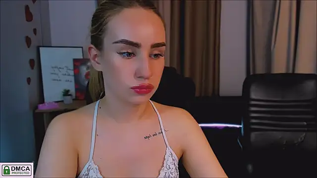 playful sophie online show from March 18, 11:53 pm