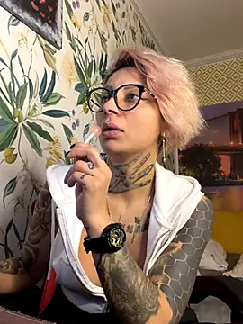 Lucky Deniz online show from December 20, 10:07 am