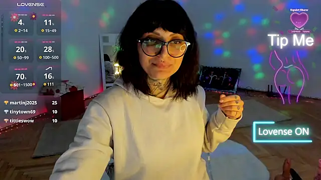 Lucky Deniz online show from March 6, 11:36 am