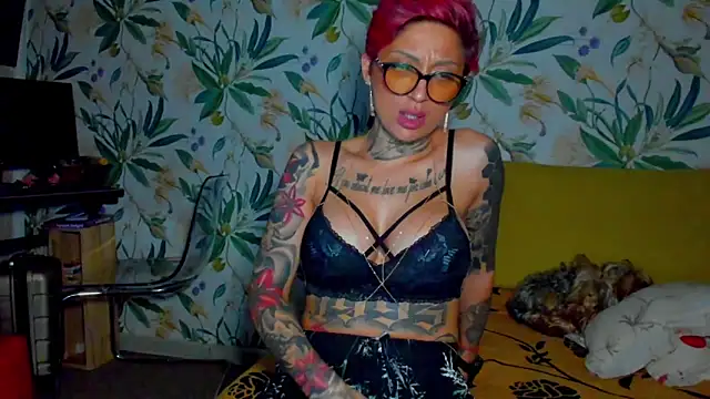 Lucky Deniz online show from February 9, 11:03 pm