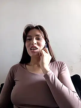 Snapshot of eriika_deep_ chatting on December 3, 4:50 pm eriika deep online show from December 3, 4:50 pm