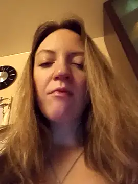 KattyLuuu online show from February 12, 9:58 pm