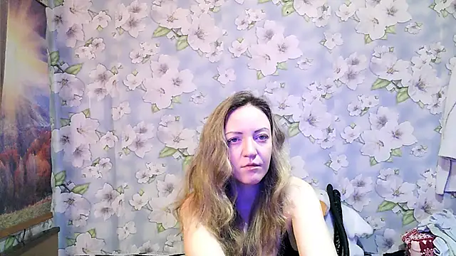 KattyLuuu online show from November 14, 8:56 pm