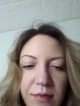 KattyLuuu online show from February 28, 8:19 pm