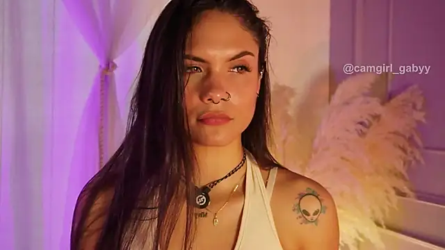 Gaby Ferrer online show from February 20, 2:19 pm