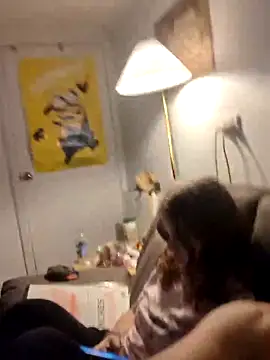 biggnipz online show from October 12, 9:10 am