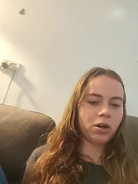 biggnipz online show from May 11, 2:46 am