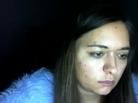 Snapshot of MeganGold chatting on December 18, 11:19 pm MeganGold online show from December 18, 11:19 pm