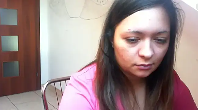 Snapshot of MeganGold chatting on December 25, 10:39 am MeganGold online show from December 25, 10:39 am