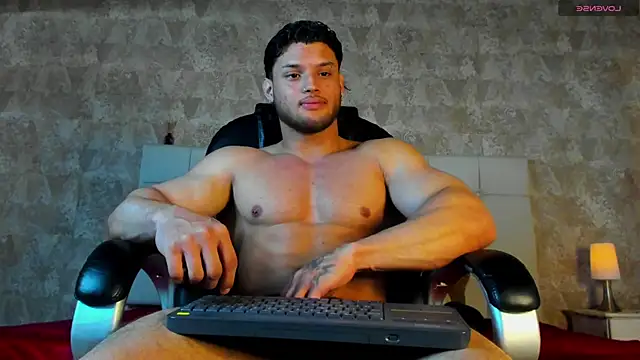 Snapshot of jeicob_gagnon chatting on June 16, 6:08 pm jeicob gagnon online show from June 16, 6:08 pm