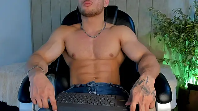 jeicob gagnon online show from November 14, 7:28 pm